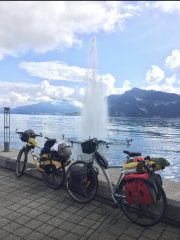 D’un lac à l’autre. Une sélection de photos entre Evian et Constance, sur la route à vélos 9 qui traverse la Suisse. On en a… sué ! 😉