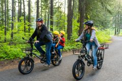 velo-voie-verte-famille-unsplash